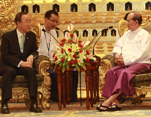 သမၼတဦးသိန္းစိန္အပါအဝင္ လြွႊတ္ေတာ္ေတာ္ဥကၠ႒မ်ားနွင့္ ကုလအတြင္းေရးမႉးခ်ဳပ္ ေတြ့ဆံု(ဓာတ္ပံု)