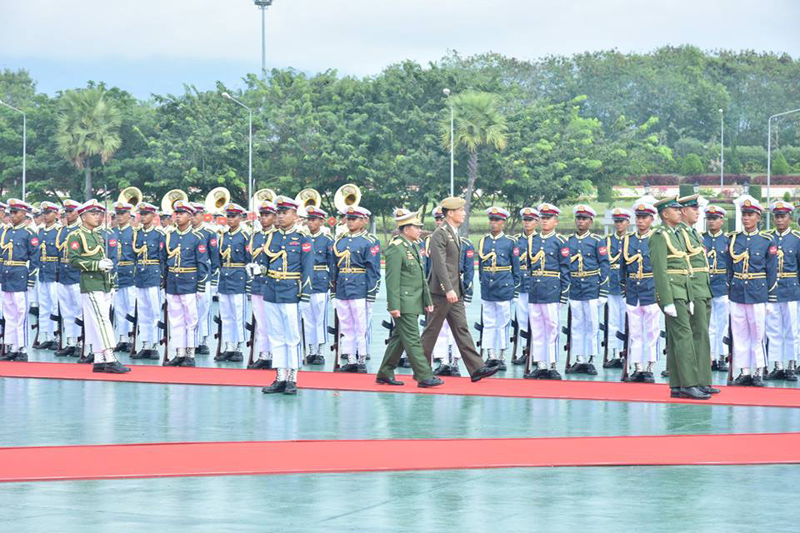စင္ကာပူတပ္မေတာ္ ကာကြယ္ေရးဦးစီးခ်ဳပ္ ေနျပည္ေတာ္ ေရာက္ရွိ (ဓာတ္ပံု)