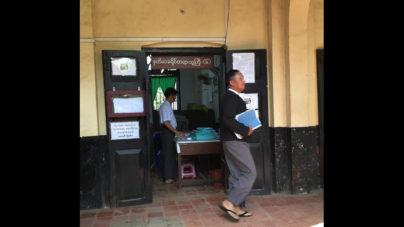 ႐ုိက္တာသတင္းေထာက္ႏွစ္ဦးအား စစ္ေဆးေမးျမန္းသည့္ တရားသူႀကီးႏွင့္ ေမးျမန္းခ်က္