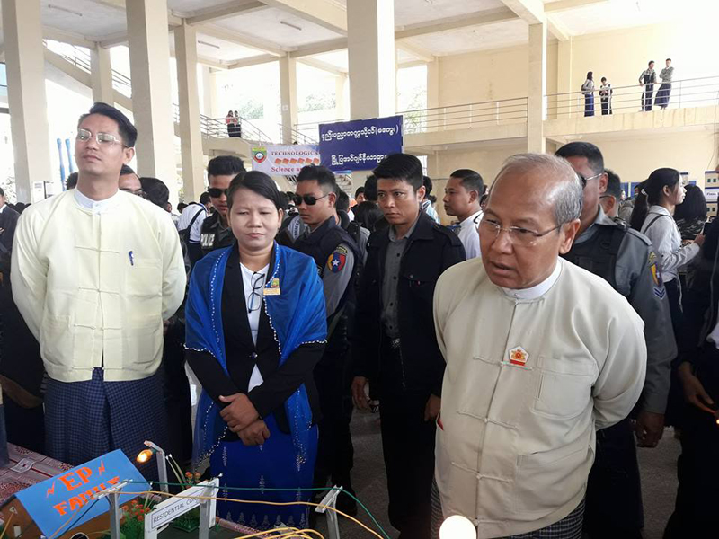 မေကြးနည္းပညာတကၠသိုလ္တြင္ နည္းပညာ ျပပြဲ ၿပိဳင္ပြဲ က်င္းပ