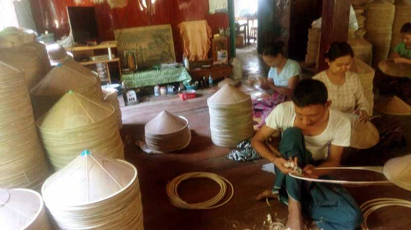 ဥကၠံ မိ႐ုိးဖလာ၀ါးခေမာက္လုပ္ငန္း လုပ္ကိုင္သူ နည္ပါးလာ