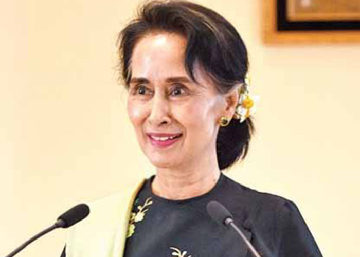 မြန္ျပည္သစ္ပါတီ အပစ္ရပ္စာခ်ဳပ္လက္မွတ္ထိုးမည့္ကတိက၀တ္ ၿငိမ္းခ်မ္းေရး ေျခတလွမ္းဟု ေဒၚေအာင္ဆန္းစုၾကည္ေျပာ