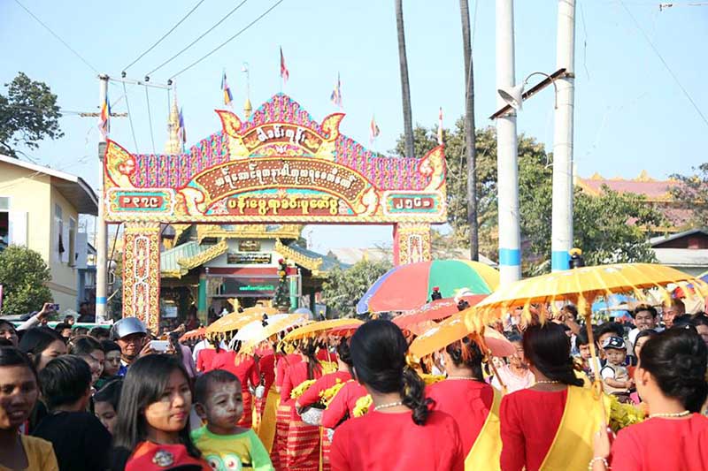 မာန္ေအာင္ရတနာ ဓာတုဃရေစတီေတာ္ ၁၃၃ ႏွစ္ေျမာက္ ပန္းေမြ႔ယာခင္းပူေဇာ္ပြဲ
