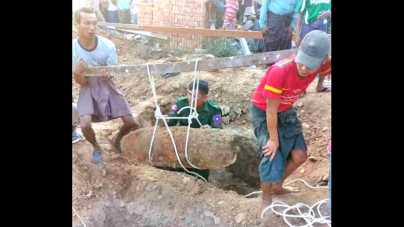 အရွည္ ၄ ေပခန္႔ရွိ ဗံုးသီးေဟာင္း ၁ လံုး ေက်ာက္ဆည္တြင္ ေတြ႔ရွိ