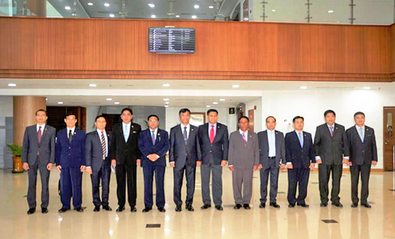 ႏွစ္ႏုိင္ငံ နယ္စပ္လုံၿခံဳေရး ေဆြးေႏြးရန္ ျပည္ထဲေရးဝန္ႀကီး ဘဂၤလားေဒ့ရွ္ကုိ သြားေရာက္