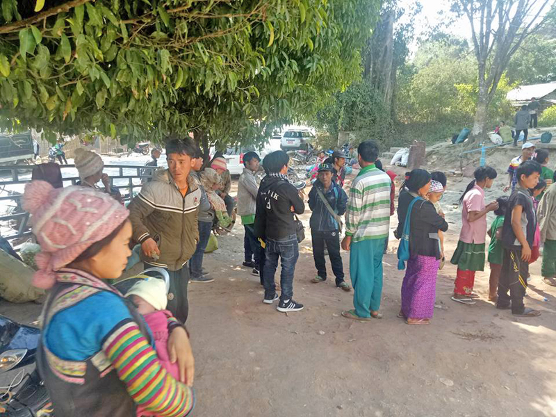 သိႏၷီၿမိဳ႕နယ္တြင္ တိုက္ပြဲျဖစ္၊ ရြာသား ၂၀၀ နီးပါး ထြက္ေျပးတိမ္းေရွာင္