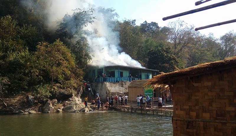 မန္းေရႊစက္ေတာ္ဘုရား ပုသိမ္-မံုရြာတိုက္ မီးေလာင္