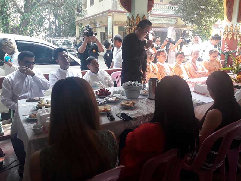 ခန္႔စည္သူ ဦးေဆာင္၍ ဒီဇုိင္နာ အသက္ေမြးသင္တန္းေက်ာင္း ဖြင့္လွစ္