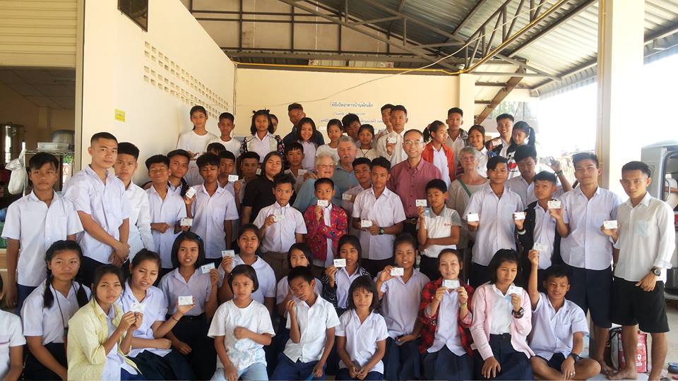 ေရႊ႕ေျပာင္းျမန္မာေက်ာင္းသား ၃၉ ဦး ထုိင္းႏိုင္ငံတြင္ ၁၀ ႏွစ္ခံေနထိုင္ခြင့္လက္မွတ္ရရွိ