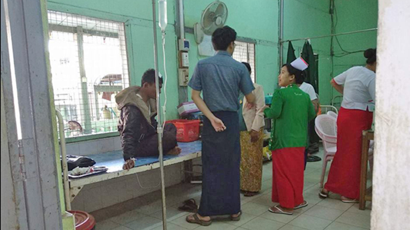 ေဝါၿမိဳ႕တြင္ ရဲစခန္းမႉးကို နယ္ျခားေစာင့္တပ္က ေသနတ္ျဖင့္ ပစ္ခတ္ထိုးႀကိတ္