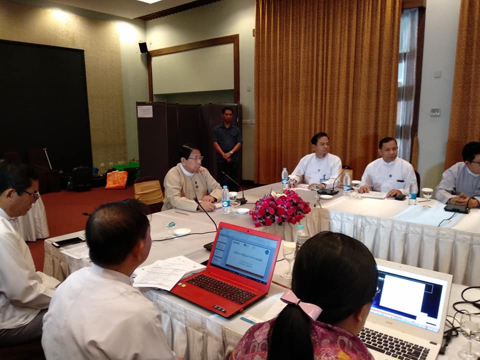 နားမၾကားသူမ်ား သတင္းအခ်က္အလက္ လက္လွမ္းမီရရွိေရး ေဆြးေႏြး
