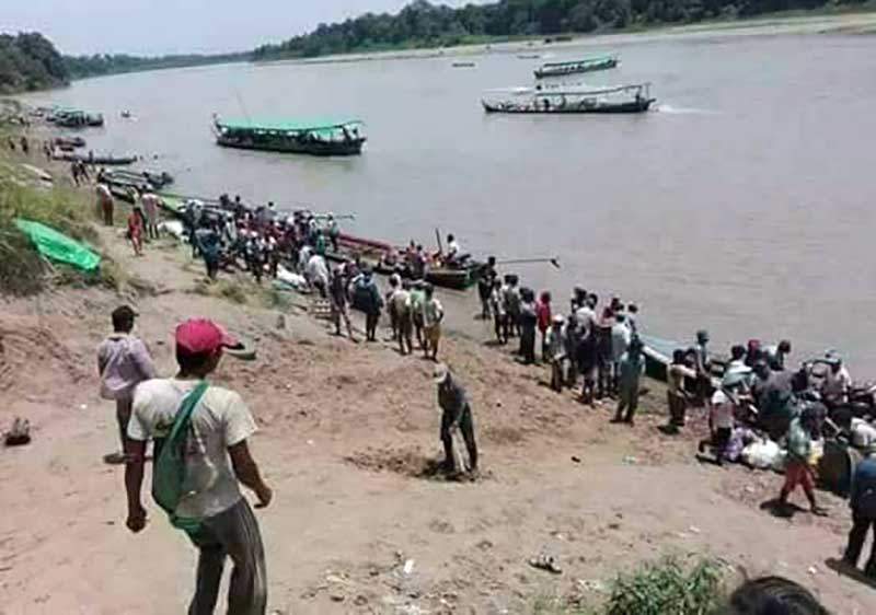 ခ်င္းတြင္းျမစ္ထဲ စစ္ဗိုလ္ဟု ယူဆရသူတဦး ခုန္ခ်၊ တာ၀န္ရွိသူမ်ား ရွာေဖြေန