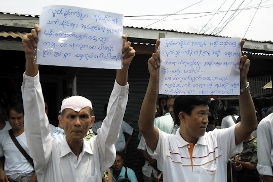 မဟာ​ေအာင္​ေျမ​ေက်ာက္မ်က္​ေဈး​တြင္ ဆနၵ​ေဖာ္ထုတ္မႈ ျဖစ္ပြား​