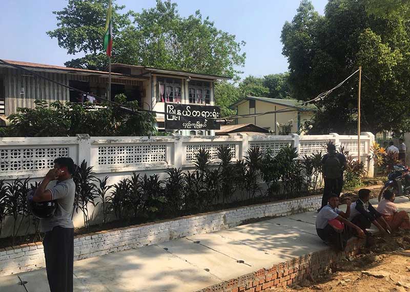 လူ ၈ ဦး ေသဆံုးခဲ့သည့္ ကားမီးေလာင္မႈတြင္ တရားခံကိုေထာင္ ၁၂ ႏွစ္ အမိန္႔ခ်မွတ္