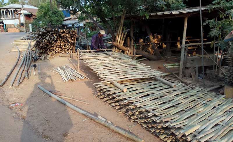 ဝါးကုန္ၾကမ္းျပတ္လပ္၍ ဝါးေစ်းႏႈန္းမ်ားျမင့္တက္လာေန