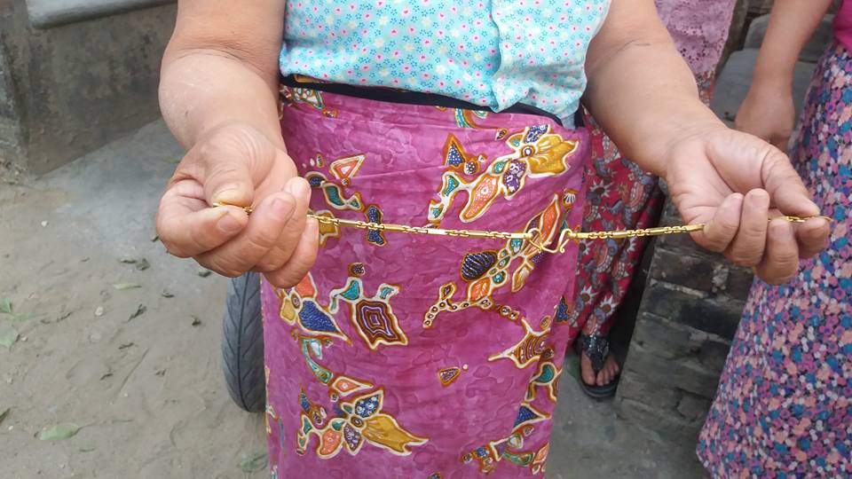 မိုးညႇင္းၿမိဳ႕လယ္တြင္ ဆိုင္ကယ္ျဖင့္ ဆြဲႀကိဳးျဖတ္လုယက္သူမ်ား မဖမ္းမိေသး