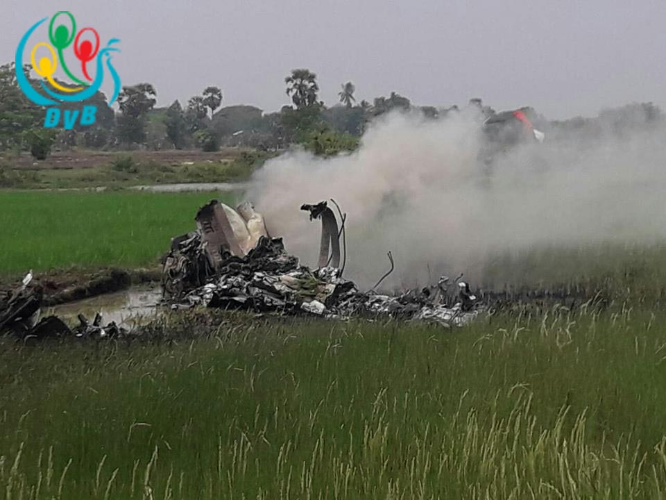 ေလသူရဲ ဗိုလ္မႉးအာကာ၀င္းကို ကာကြယ္ေရးဦးစီးခ်ဳပ္ ခ်ီးက်ဴးဂုဏ္ျပဳ
