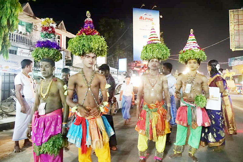ျပည္ၿမိဳ႕က ကာလီမန္မယ္ေတာ္ဘုရားပြဲႏွင့္ ပဲပင္ေပါက္ေမၽွာပြဲ (သတင္းဓာတ္ပံု)