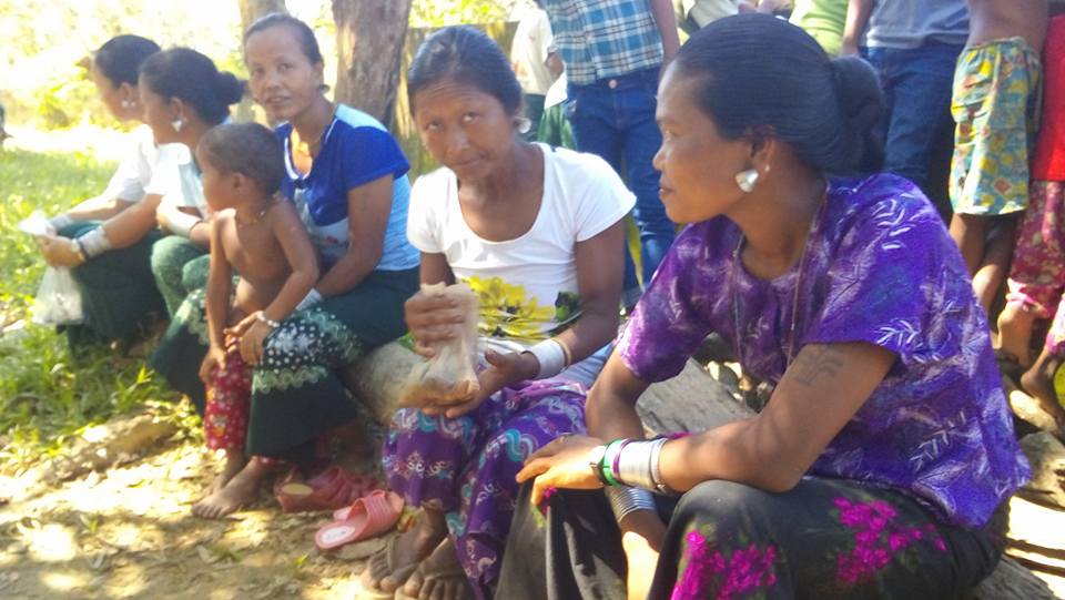 ရခိုင္ရွိ မ်ိဳးႏြယ္စုဝင္မ်ား၏ ရပိုင္ခြင့္မ်ား ဆုံးရႈံးေနမႈ တင္ျပ