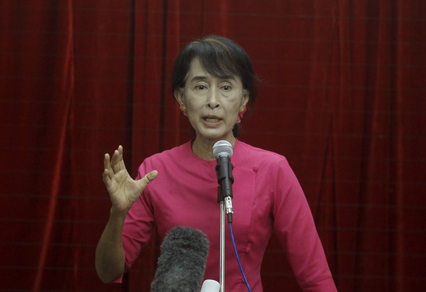 ရခုိင္ပဋိပကၡ တရားဥပေဒစိုးမိုးေရး အေရးၾကီးဟုေဒၚေအာင္ဆန္းစုၾကည္ေျပာ