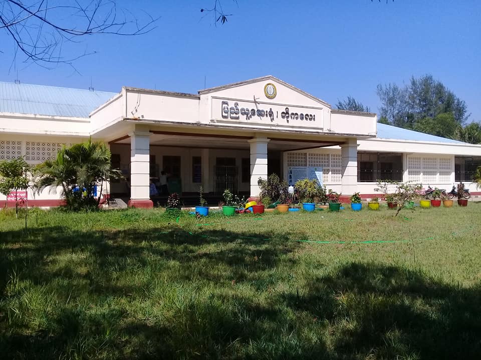 ဘိုကေလးၿမိဳ႕ ျပည္သူ႔ေဆး႐ုံႀကီးရွိ ေဆးဆိုင္တြင္ ေဆးဝါးတခ်ဳိ႕ေစ်းတက္
