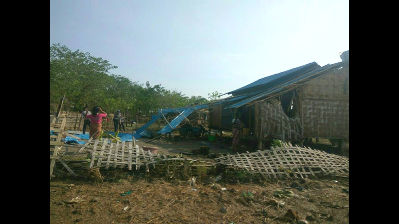 အဂၤပူႏွင့္ ဟသၤာတၿမဳိ႕နယ္တြင္ ေလျပင္​းတိုက္​ခတ္​၊ လူ​ေနအိမ္​အမ်ားအျပား ပ်က္​စီး