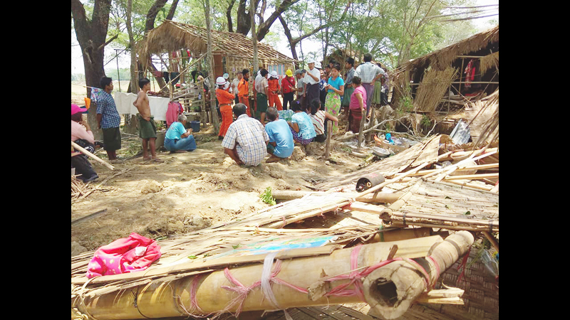 မိုးညိဳတြင္ ေလဆင္ႏွာေမာင္း တိုက္ခတ္၊ အိမ္ေျခ ၈၀၀ ေက်ာ္ ပ်က္စီး