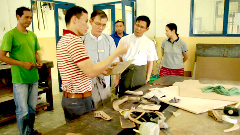 မသန္စြမ္းသူမ်ားကို အသက္ေမြးဝမ္းေက်ာင္းပညာသင္ေပးၿပီး အလုပ္ခန္႔သြားမည္