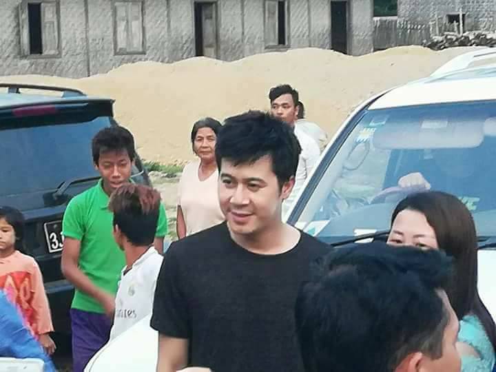 အကယ္ဒမီေနတုိး နမၼတီးစစ္ေရွာင္ဒုကၡသည္စခန္းကုိ သြားေရာက္အားေပး