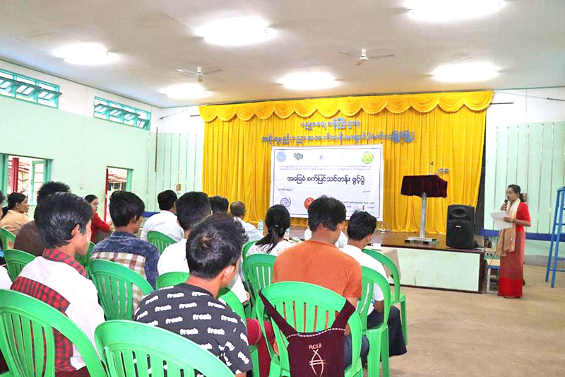 ေမာ္လၿမိဳင္တြင္ ေရႊ႕ေျပာင္းမိသားစုမ်ားအတြက္ အခမဲ့ အေျခခံစက္ျပင္သင္တန္း ဖြင့္လွစ္
