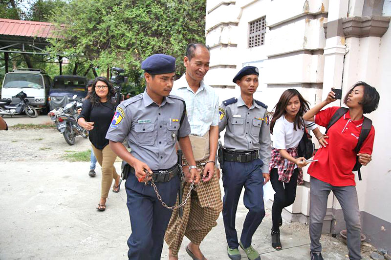 FDA ညႊန္ခ်ဳပ္ ေဒါက္တာသန္းထြဋ္ကို ႐ံုးထုတ္စစ္ေဆး (ဓာတ္ပံု)