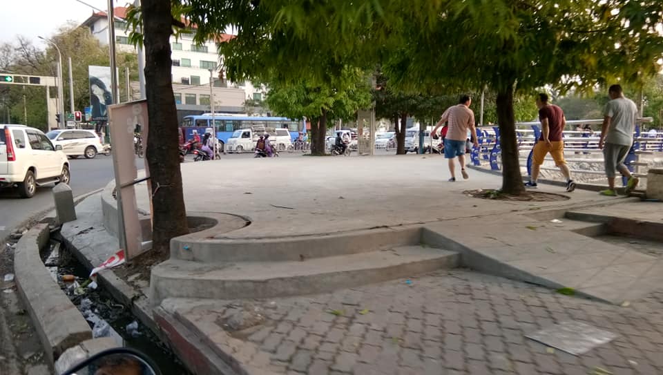 မႏၱေလးက်ံဳးေဘးတြင္ ျပည္သူ႔ရင္ျပင္ တည္ေဆာက္ၿပီးစီး