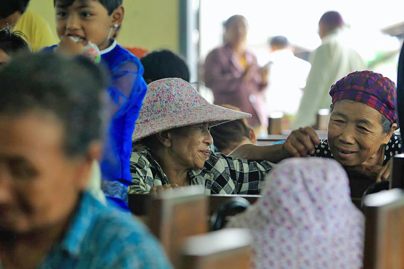 ဒုကၡသည္စခန္းတြင္ ေနထိုင္ခြင့္မရသျဖင့္ စစ္ေဘးေရွာင္ရြာသားမ်ား အခက္ၾကံဳေန
