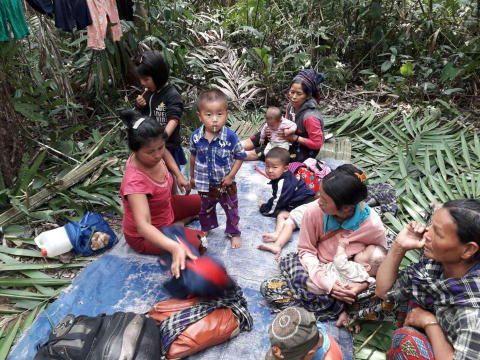 တႏိုင္းေဒသခံ အမ်ားအျပား ေတာထဲ ပိတ္မိေနဆဲဟု အုိင္စီအာစီေျပာ
