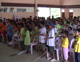 အလႉ​ေငြ ​ေလ်ွာ့​ခ်မႈ​ေၾကာင့္​ နယ္စပ္​ေဘာ္ဒါ​ေဆာင္​ေက်ာင္း​မ်ား​ ပိတ္ရနိုင္