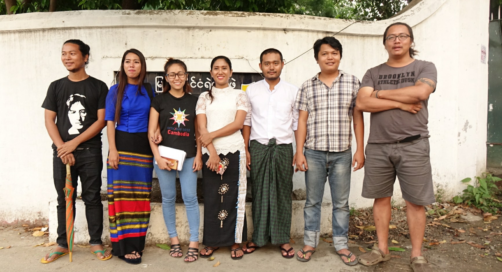 ၿငိမ္​းခ်မ္​း​ေရးအတြက္ဆႏၵျပသျဖင့္ ေနာက္ထပ္ အမႈဖြင့္ခံရသူ​ ၈ ​ဦး အာမခံရရွိ