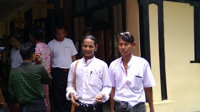 ျပည္ၿမိဳ႕မွ ကခ်င္ျပည္နယ္အထိ လမ္းေလၽွာက္ခ်ီတက္ဆႏၵျပသူ ၂ ဦးကို တရား႐ံုးထုတ္