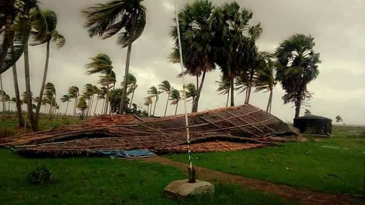 ဖ်ာပံုၿမဳိ႕နယ္ပင္လယ္ျပင္တြင္ ငါးဖမ္းစက္ေလွေမွာက္ၿပီး ၁ဦးေသ၊ ၁ဦးေပ်ာက္ဆံုး
