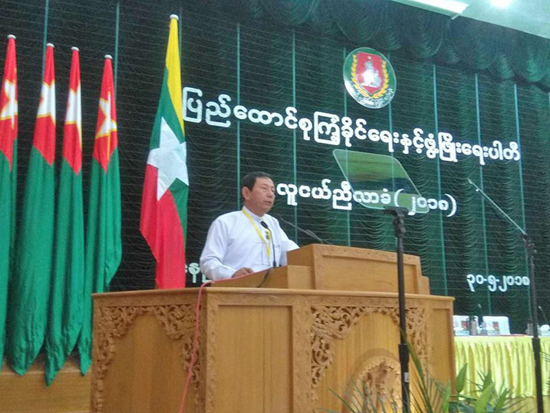 ၾကံ့ခုိင္ေရးပါတီတြင္ အလုပ္မလုပ္ဘဲ ေနရာယူထားသူမ်ားကို အျမန္အစားထုိးရန္ လိုအပ္ေန