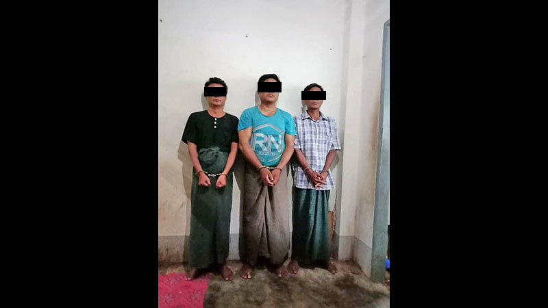 ဥကၠံသစ္ေတာႀကိဳးဝိုင္းအတြင္း ေတာဆင္႐ုိင္းသတ္ တရားခံေျပး ၃ ဦး ဖမ္းမိ