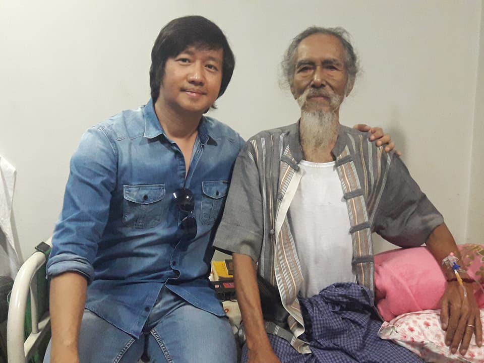 အဆိုေတာ္မ်ဳိးႀကီးက ဦးေလးျဖစ္သူ ကိုရဲလြင္ကို သြားေရာက္သတင္းေမး (ဓာတ္ပံု)