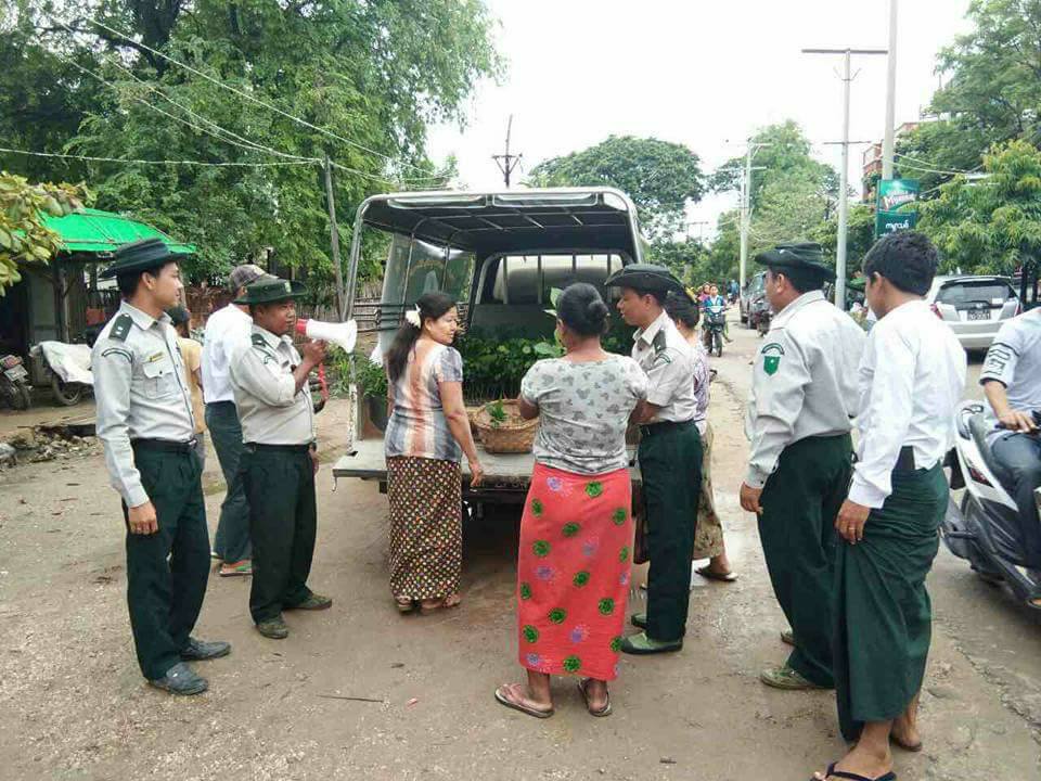 သစ္ပင္ခ်စ္တတ္လာေစရန္ မံုရြာတြင္ အိမ္တိုင္ယာေရာက္ အခမဲ့ပ်ိဳးပင္မ်ားျဖန္႔ေဝ
