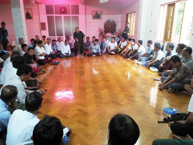 ရွစ္​ေလးလံုး ႏွစ္ ​၃၀ ျပည့္ ညႇိႏႈိင္​းအစည္​း​အေဝး က်င္းပ(ဓာတ္ပံု)