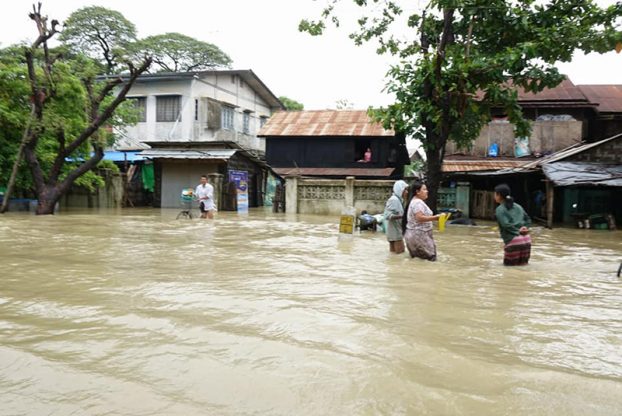ျပည္နယ္တုိင္း ၈ ခုတြင္ ေရေဘးသင့္ ၁၃၀၀၀ ေက်ာ္ရွိ၊ ၇ ဦး ေသဆုံး