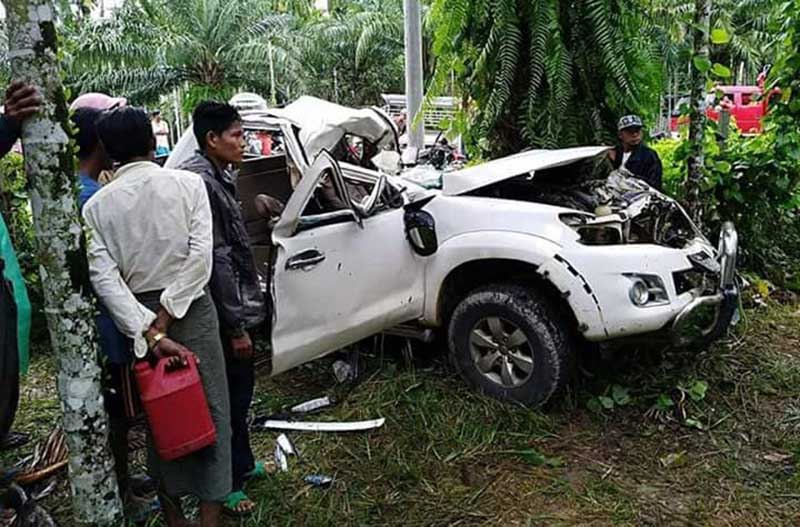 ေကာ့ေသာင္း-ဘုတ္ျပင္းကားလမ္းေပၚ ယာဥ္တိမ္းေမွာက္၊ ၂ ဦးေသဆံုး