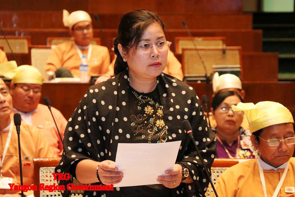 ေျမစြန္႔လႊတ္လႉဒါန္းေၾကာင္း ေခါင္းစဥ္တပ္၍ ေျမသိမ္းယူမႈ ဥပေဒႏွင့္ ညီ မညီ ေမးခြန္းထုတ္