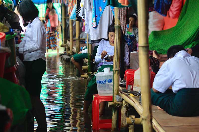 စစ္ေဘးေရွာင္စခန္းအတြင္း ေရႀကီး၊ ေနထိုုင္သူမ်ား အခက္အခဲျဖစ္ေန