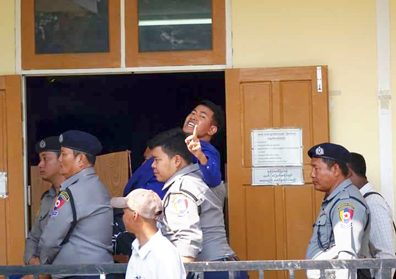 ကေလးစစ္သားေဟာင္း ေအာင္ကိုေထြးကို တရား႐ံုးေျပာင္းစစ္ေဆးခြင့္ အမိန္႔ခ်မွတ္