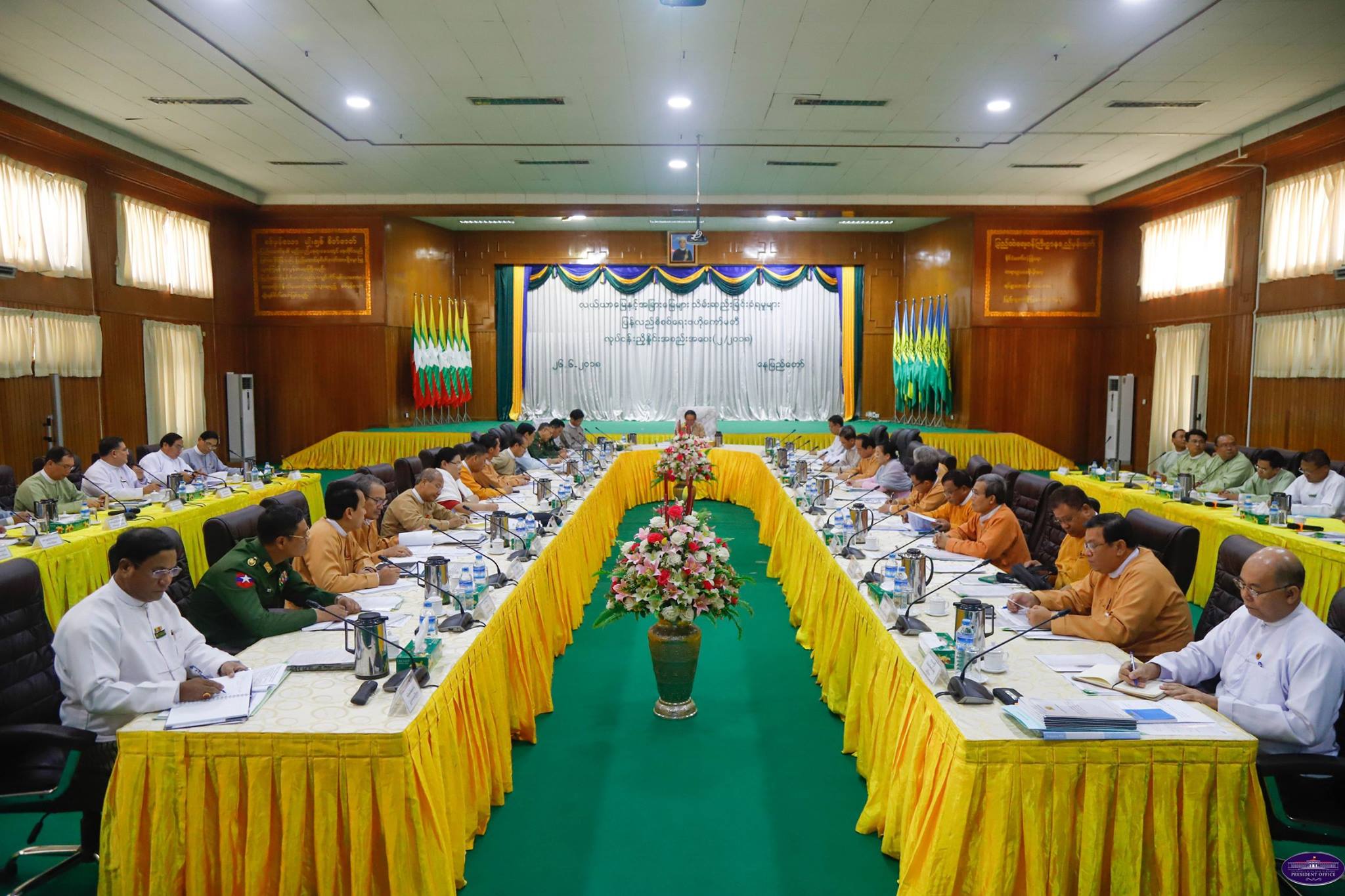 လယ္ယာေျမသိမ္းဆည္းခံေတာင္သူမ်ား ေပးကားေပး၏ မရျဖစ္ေနဟု သမၼတဦး၀င္းျမင့္ေျပာ