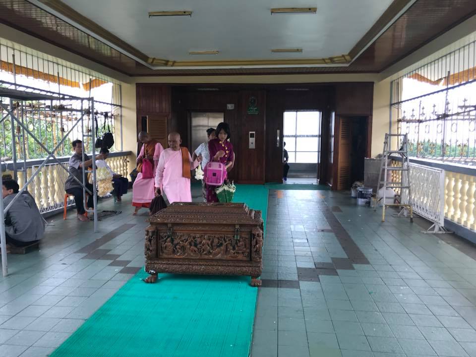 ေရႊတိဂုံေစတီ ဓာတ္ေလွကားခ်ဳိ႕ယြင္းပါက ကူညီကယ္ဆယ္ေရး အျမန္လုပ္ႏုိင္ေရး ေလ့က်င့္